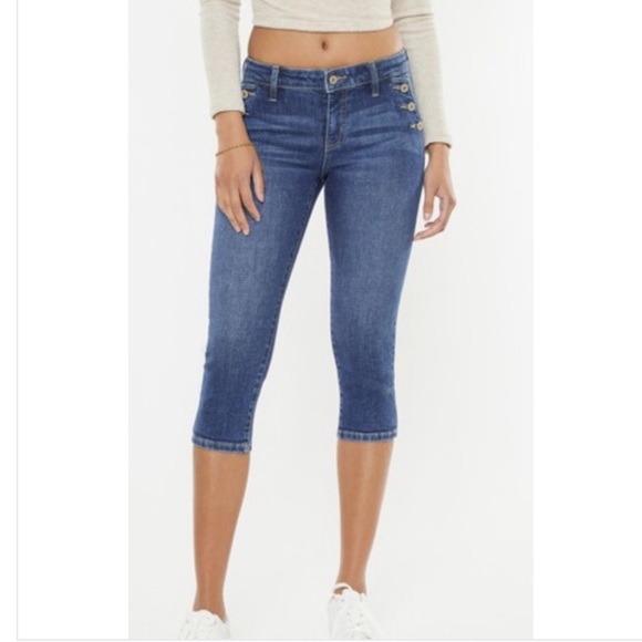 KanCan Denim - Kancan front button capri KC8729D NWT